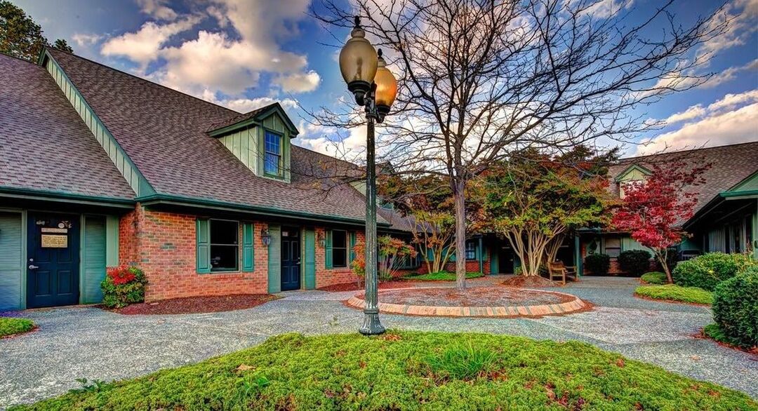 Picture of the Cape Henlopen Dermatology office building from an outside view